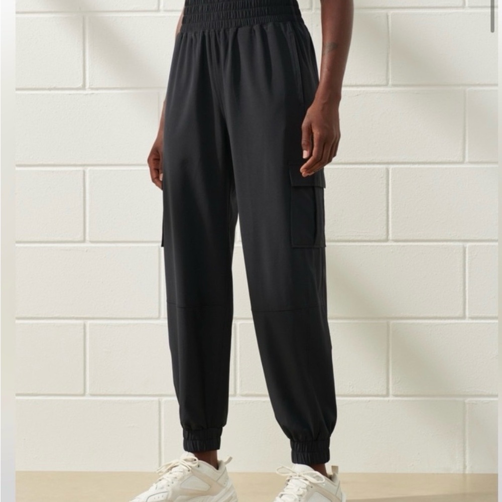 Abercrombie & Fitch YPB motionTEK Jogger